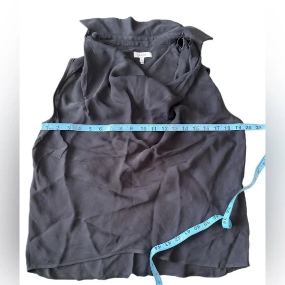 Reiss Ameliee Cowl Front
sleeveless Blouse size 2 - Picture 9 of 15